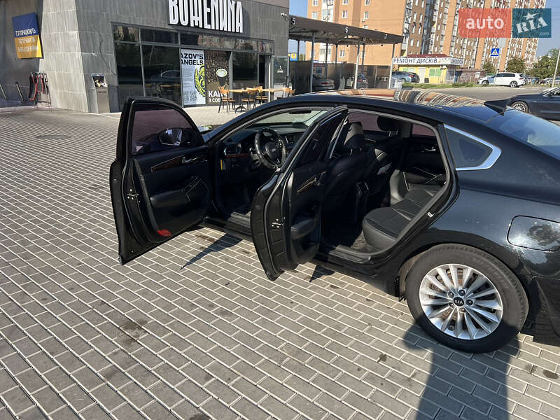 Седан Kia K7 2017 в Киеве