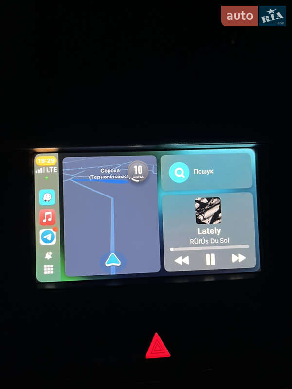 Седан Kia K7 2016 в Гусятині