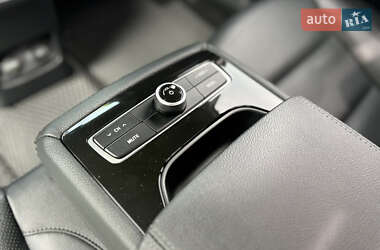 Седан Kia K7 2018 в 