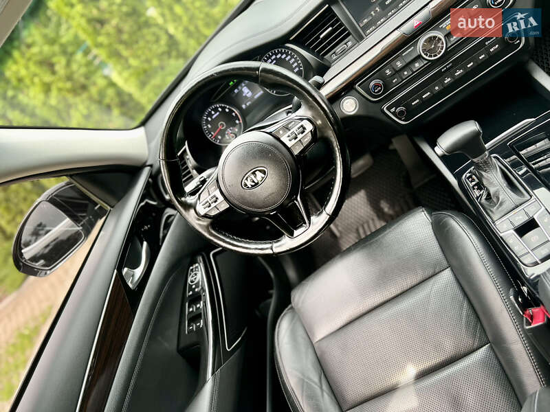 Седан Kia K7 2018 в Харькове