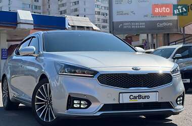 Седан Kia K7 2017 в 