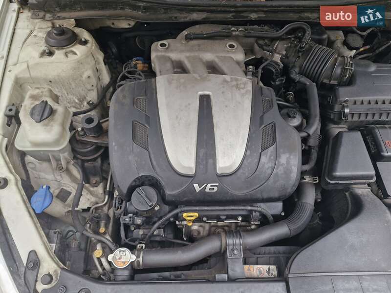 Седан Kia K7 2015 в Києві фото 24 Седан Kia K7 2015 в Києві