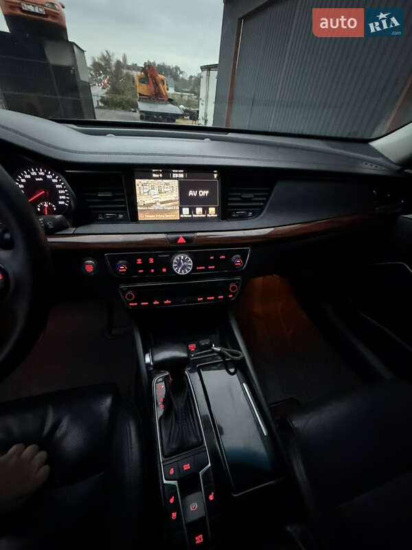 Седан Kia K7 2016 в Одессе