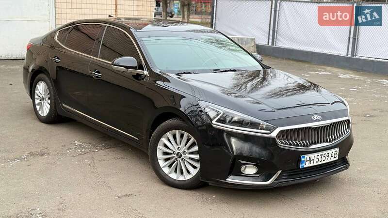 Седан Kia K7 2017 в Одессе