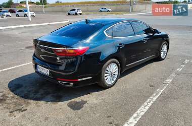 Седан Kia K7 2016 в Измаиле