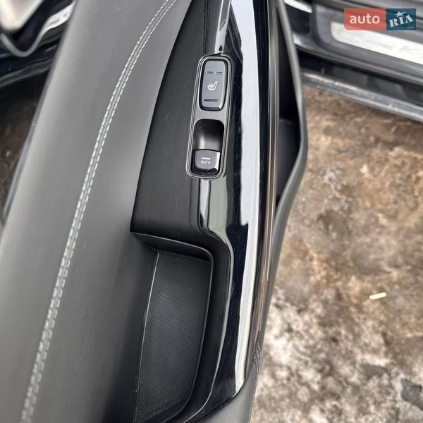 Седан Kia K7 2019 в Киеве