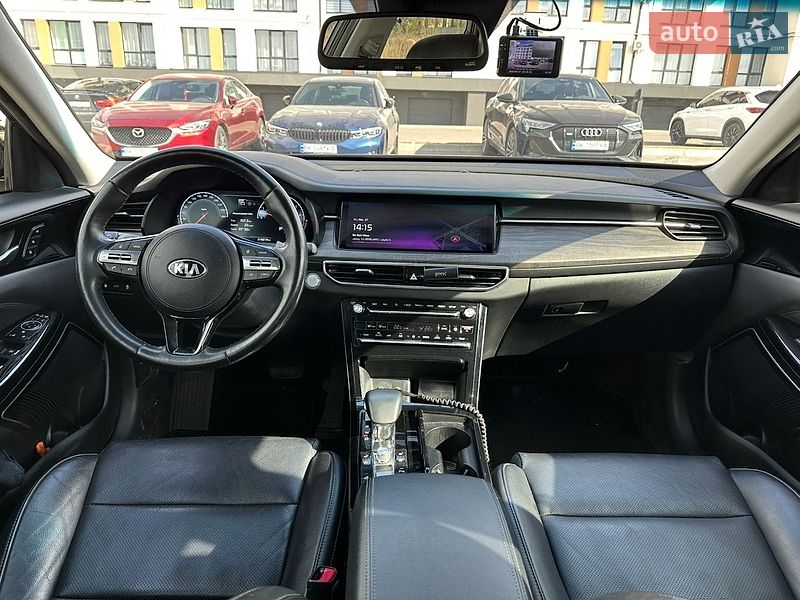 Седан Kia K7 2020 в Ровно