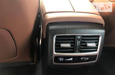 Седан Kia K900 2019 в 