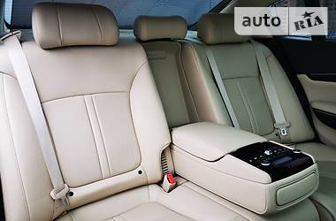 Седан Kia K900 2016 в 
