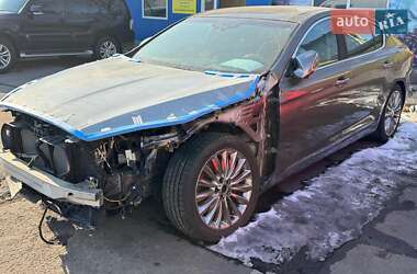 Седан Kia K900 2014 в 