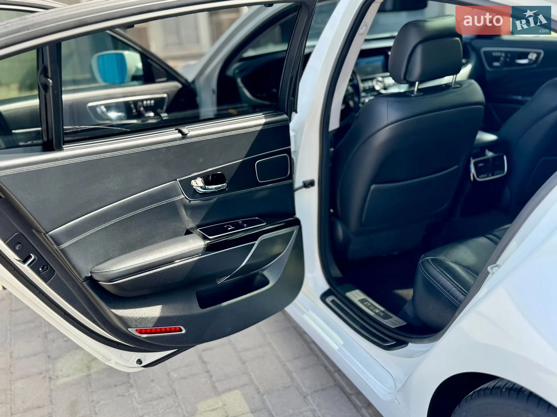 2015 Kia K900 - мініатюра 47