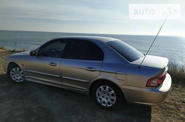 Седан Kia Magentis 2006 в 