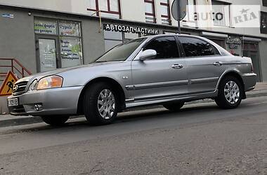 Седан Kia Magentis 2004 в 
