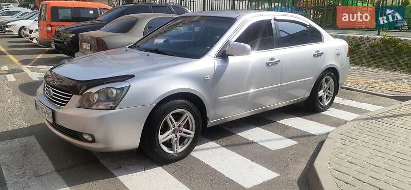 Седан Kia Magentis 2006 в Ровно