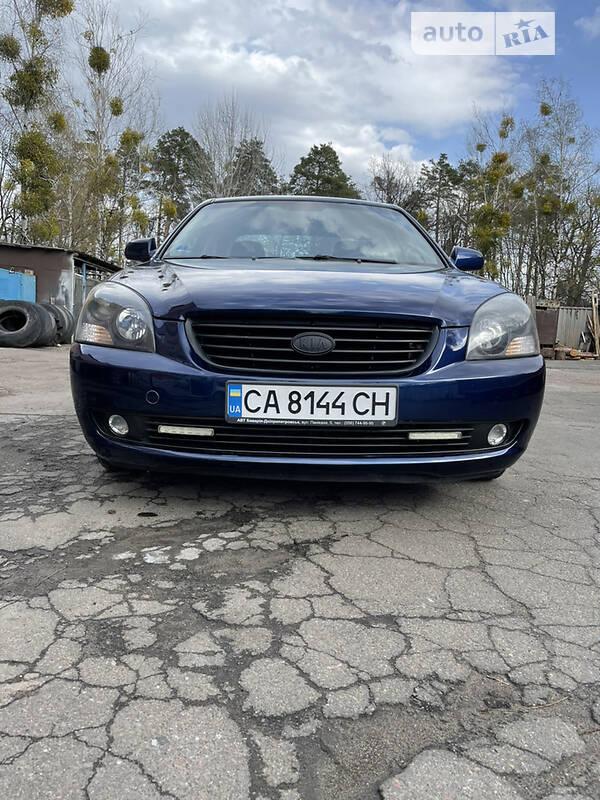 Седан Kia Magentis 2006 в Буче