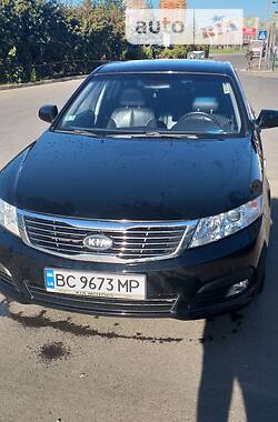 Седан Kia Magentis 2009 в Львові