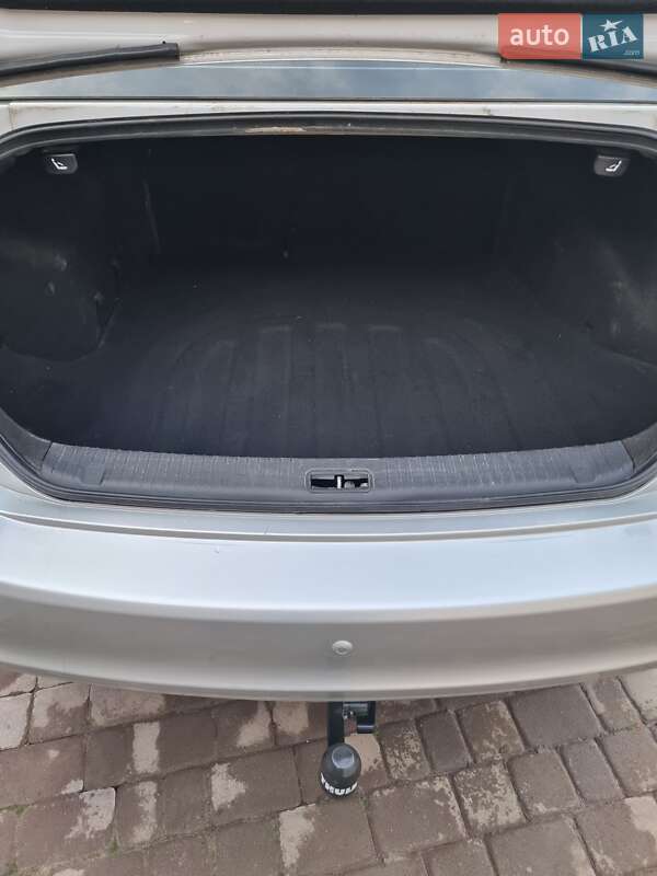 Седан Kia Magentis 2009 в Тернополі