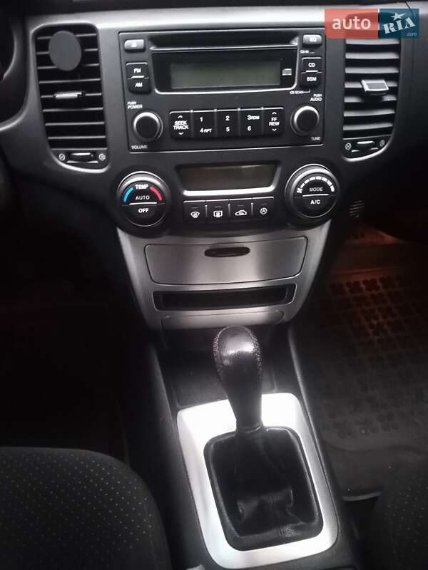 Седан Kia Magentis 2007 в Івано-Франківську