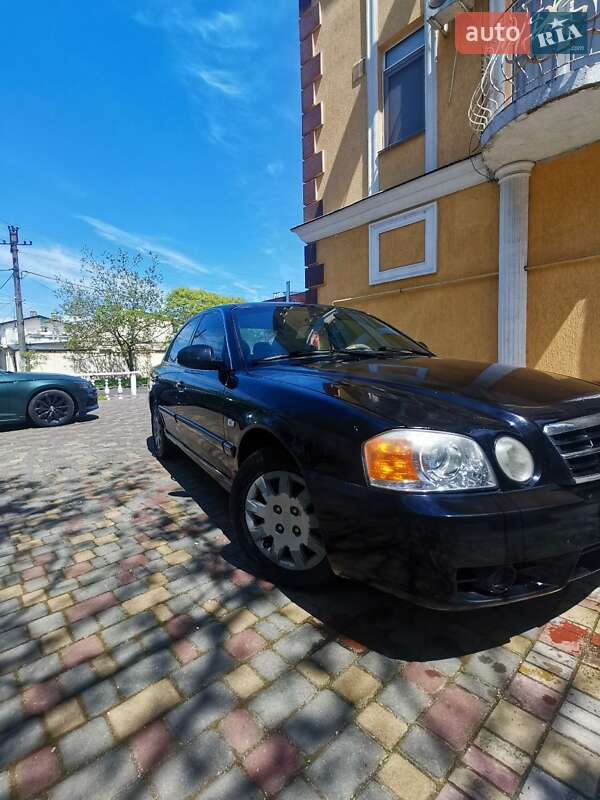 Kia Magentis 2004