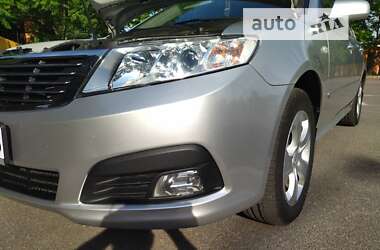 Седан Kia Magentis 2009 в 