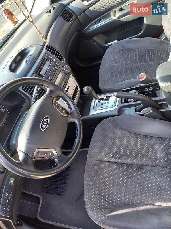 Седан Kia Magentis 2007 в Львові