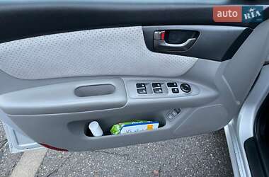 Седан Kia Magentis 2009 в 