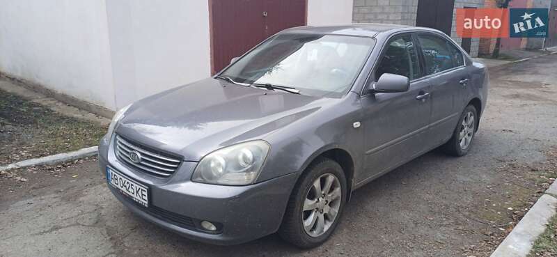 Седан Kia Magentis 2008 в Літині