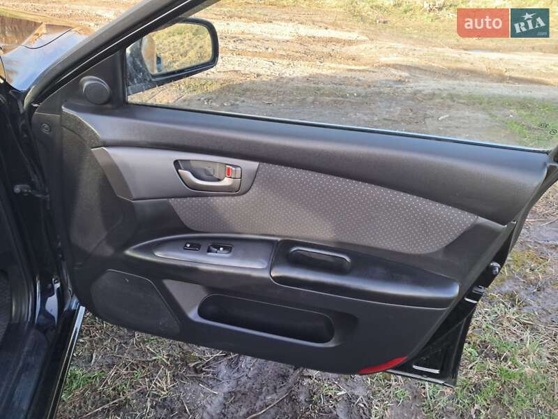 Седан Kia Magentis 2008 в Львове