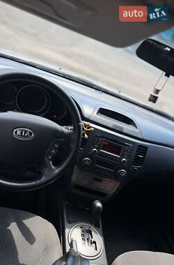 Седан Kia Magentis 2009 в 
