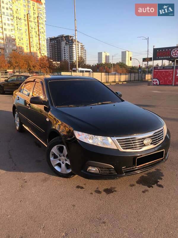 Седан Kia Magentis 2008 в Ужгороді