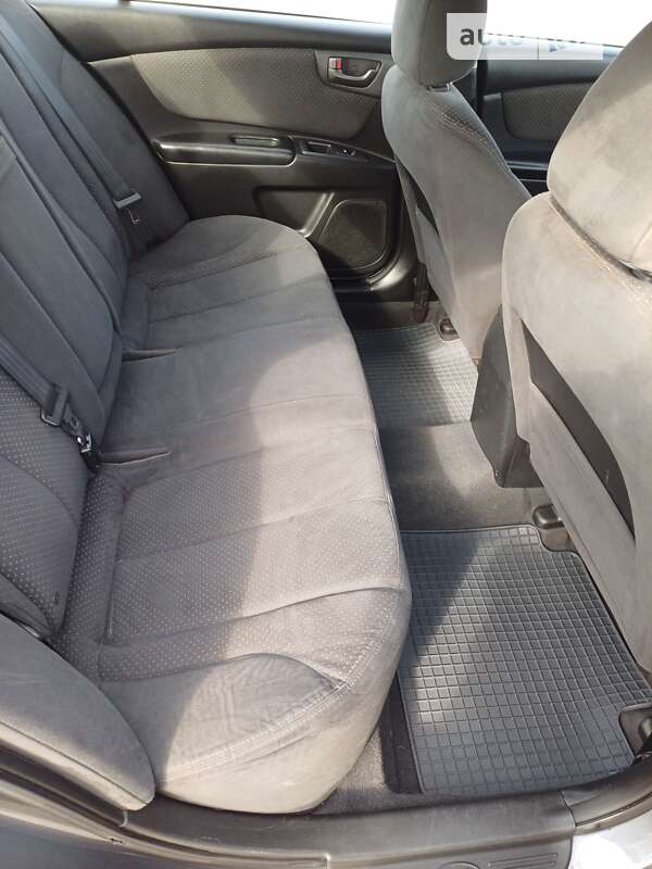 Седан Kia Magentis 2008 в Києві