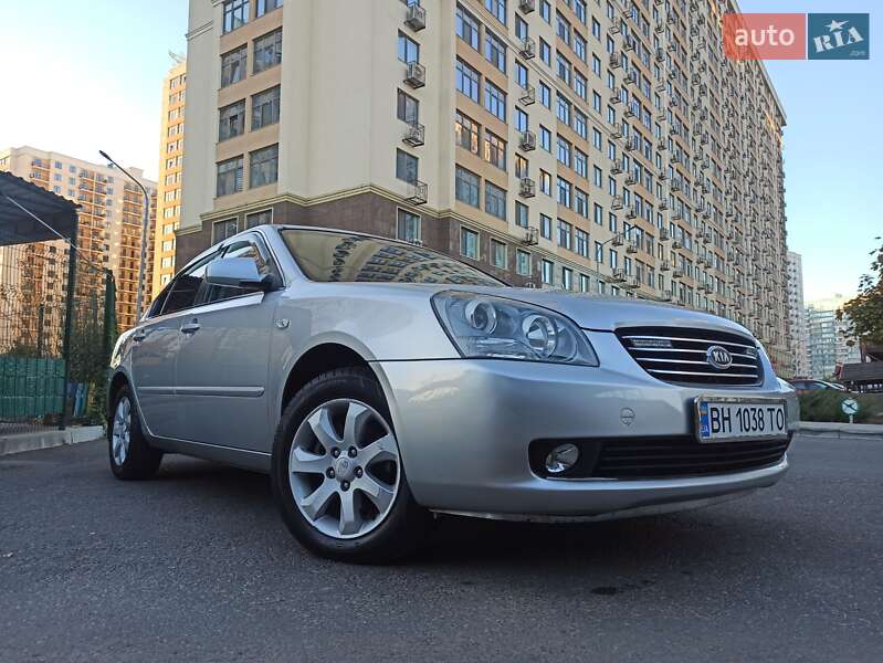 Седан Kia Magentis 2007 в Одессе