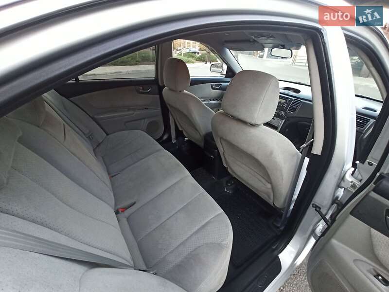 Седан Kia Magentis 2007 в Одессе