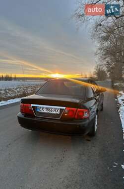 Седан Kia Magentis 2004 в 