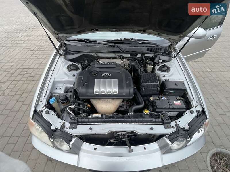 Седан Kia Magentis 2003 в Одесі