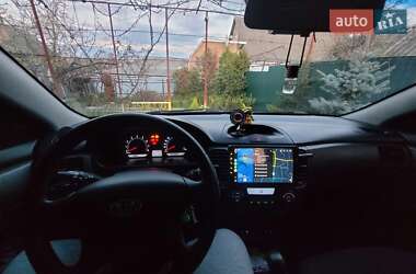 Седан Kia Magentis 2005 в 