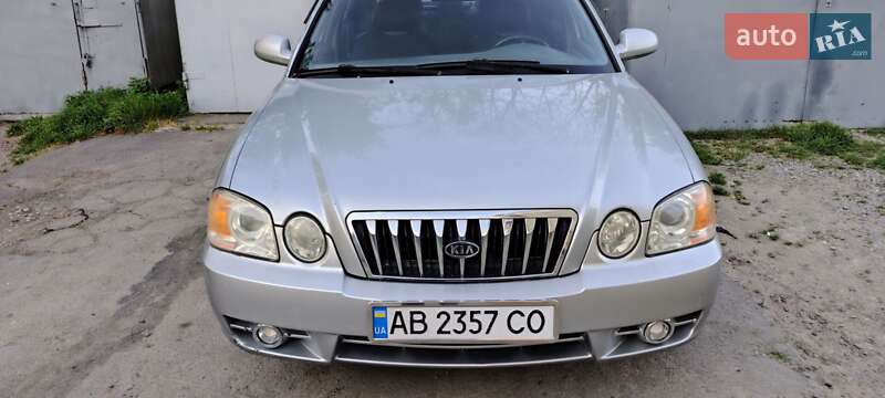 Седан Kia Magentis 2003 в Могилев-Подольске