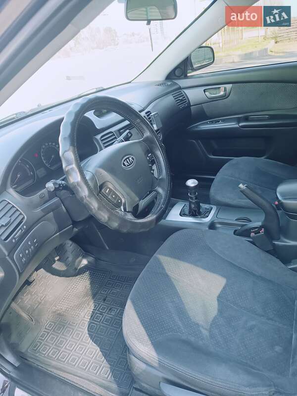 Седан Kia Magentis 2007 в Запорожье