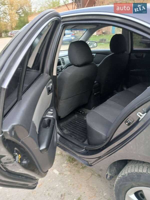 Седан Kia Magentis 2008 в Тернополі