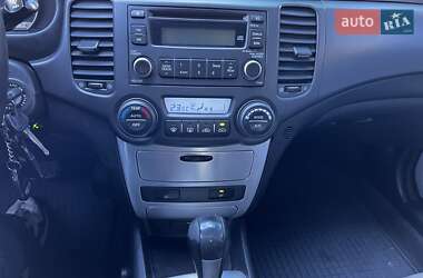 Седан Kia Magentis 2008 в 