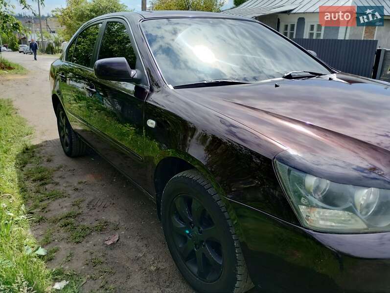 Седан Kia Magentis 2007 в Новой Ушице
