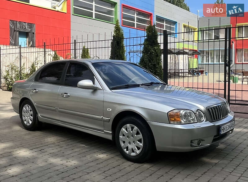 Седан Kia Magentis 2002 в Одессе