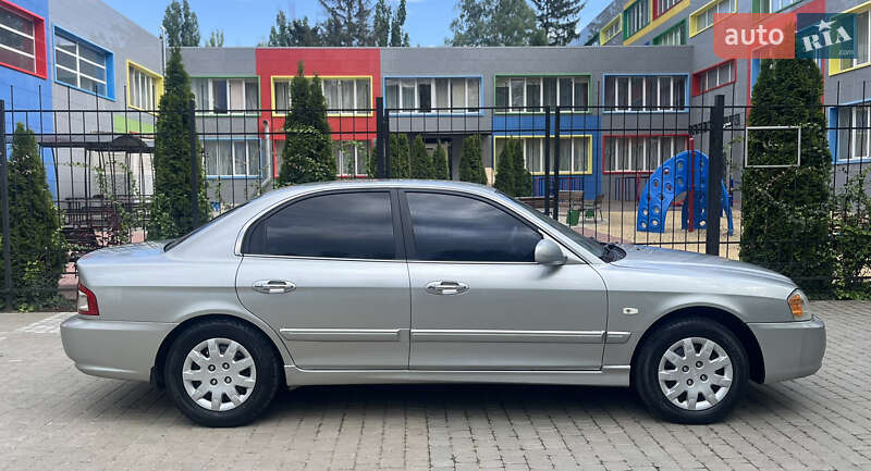 Седан Kia Magentis 2002 в Одессе