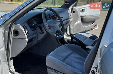 Седан Kia Magentis 2006 в 
