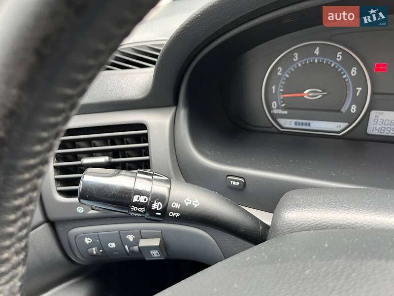 Седан Kia Magentis 2008 в Киеве