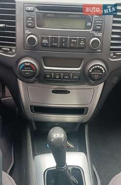 Седан Kia Magentis 2008 в 