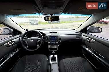 Седан Kia Magentis 2008 в 