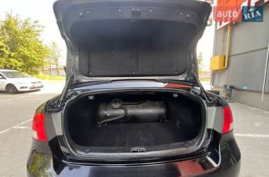 Седан Kia Magentis 2009 в 