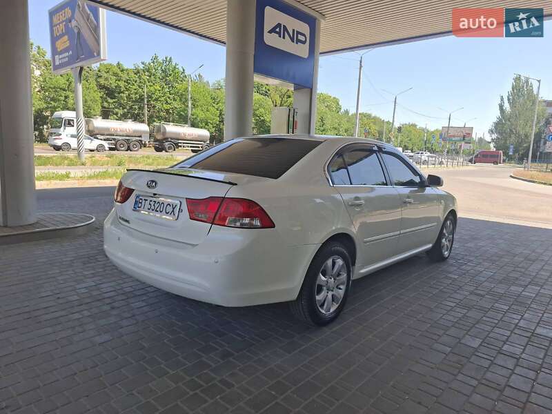 Седан Kia Magentis 2009 в Николаеве