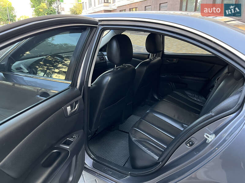 Седан Kia Magentis 2008 в Миколаєві